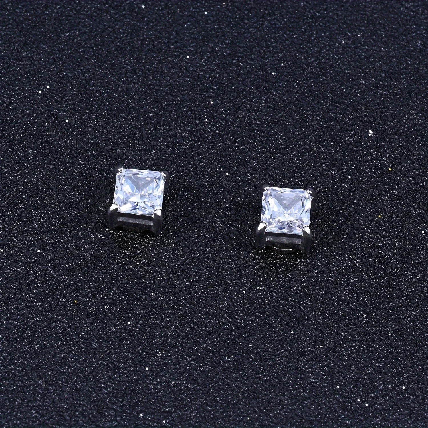 MagnoWear™ Magnetic Stud Earrings